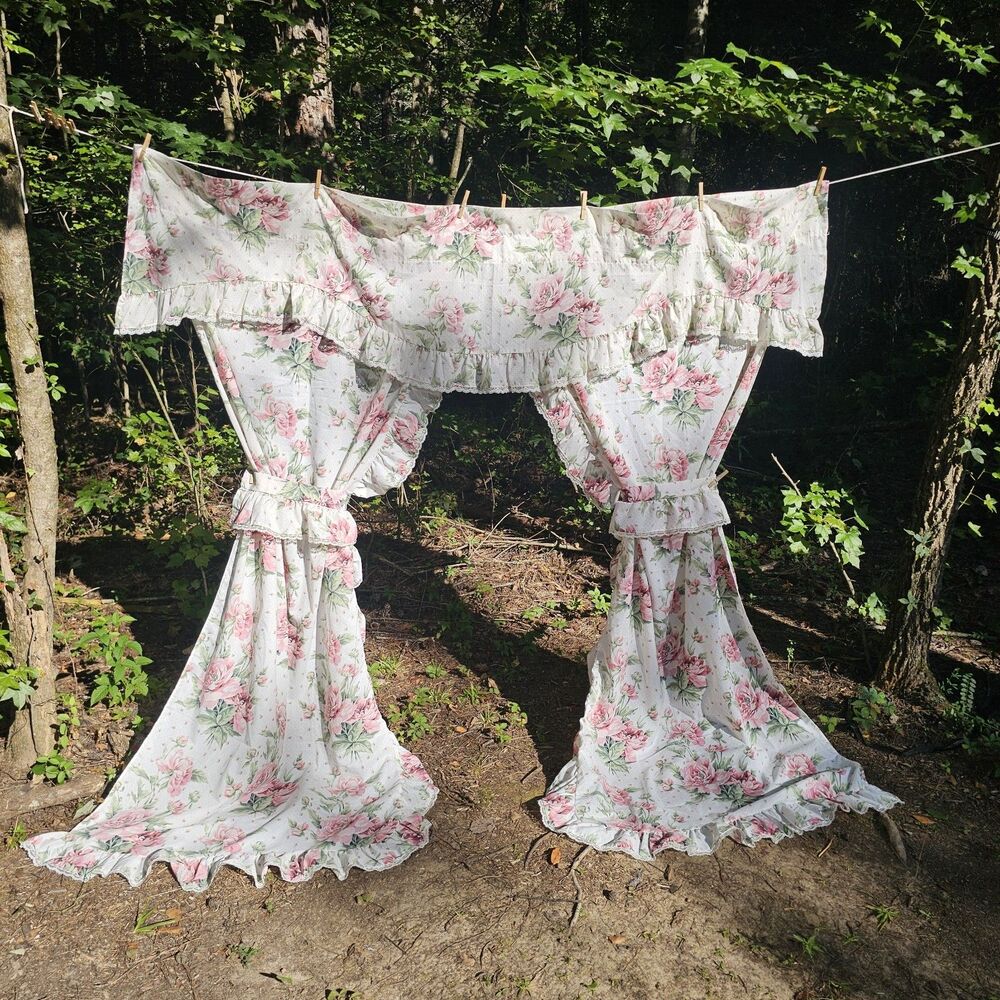 Vintage 1980s Pink Floral Cottagecore Ruffled Curtains Set With Lace Trim